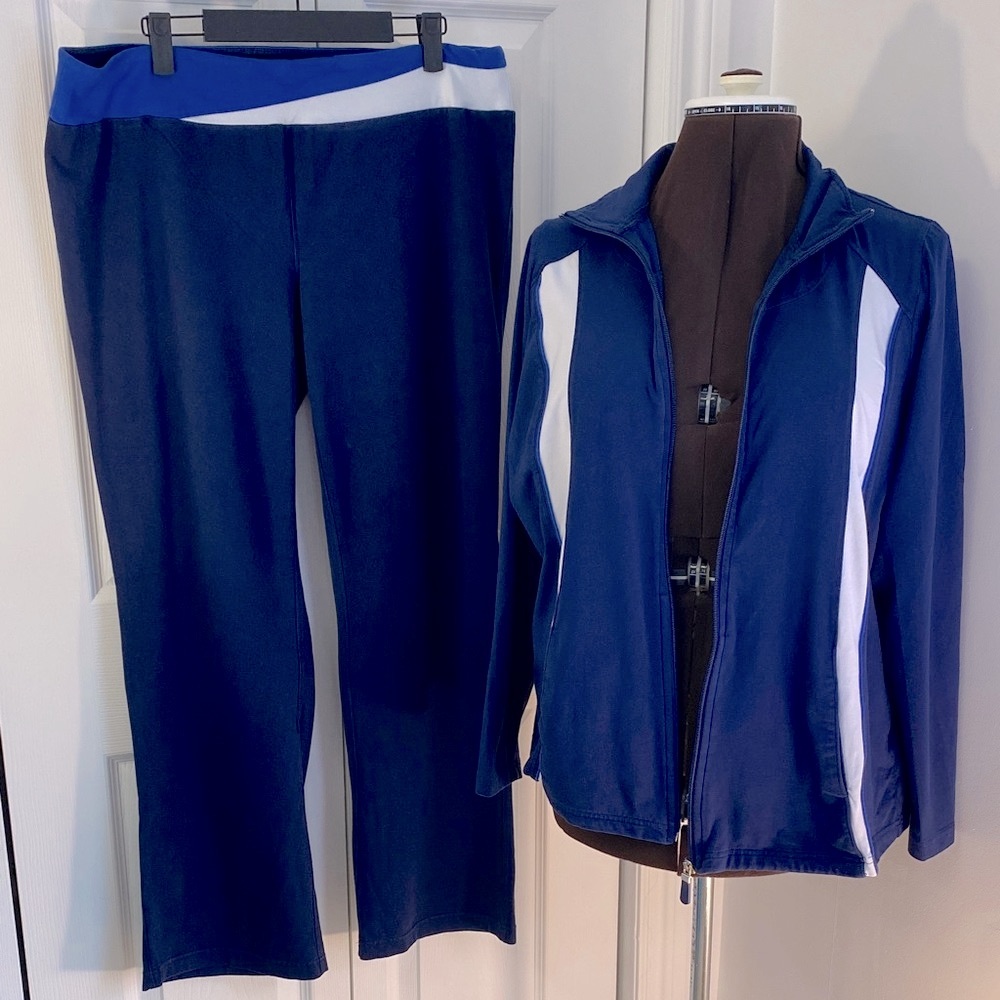 Reitmans 2 Piece Set, Cotton Spandex Navy Blue and White Track Suit SET, 1X Plus